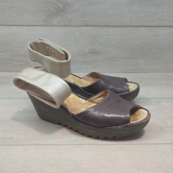 Fly London Women's Wedge Sandals Open Toe Shoes Sz 37/6.5-7 - Picture 1 of 13